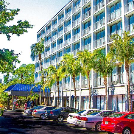 North Miami Beach Gardens Inn & Suites (Adults Only) Exterior foto